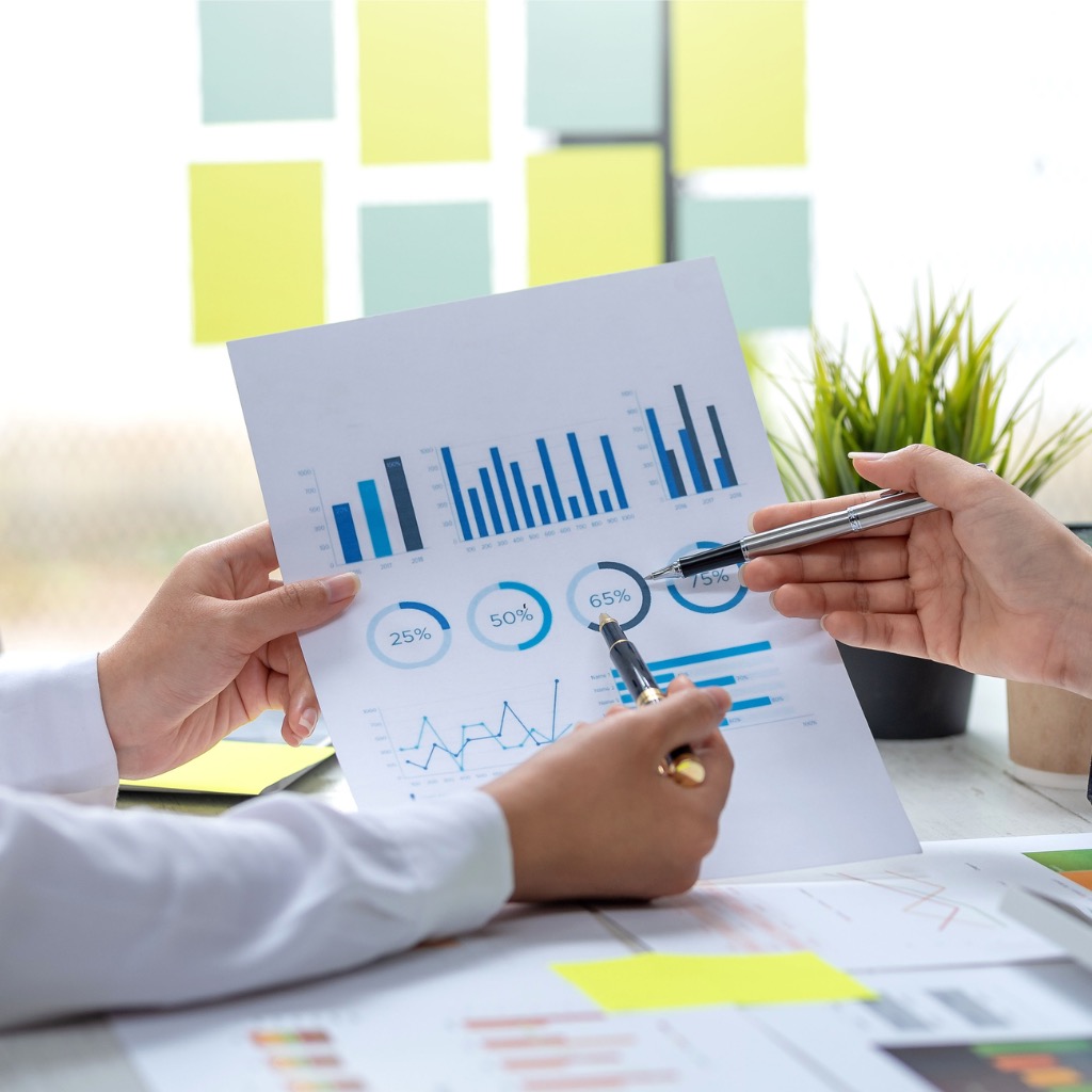 businesswoman-pointing-at-data-graph-estimating-profit-and-income-statement-of-business-in.jpg?s=1024x1024&w=is&k=20&c=hNVXRIimJ72aJoiAWlBBeEvVs7GWiFwMBTfn72mL3ds=-2